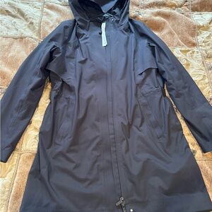 Lululemon Rain Rebel Jacket